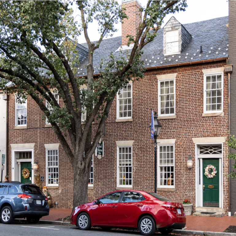 The Richard Johnston Inn historic b&b in Fredericksburg Virginia